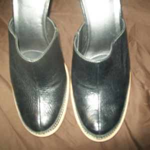 nine west leather heels 2 1/2 black size 10